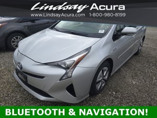 Used 2016 Toyota Prius Four image 1