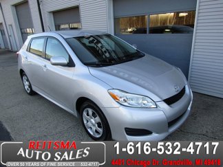 Used 2009 Toyota Matrix image 1