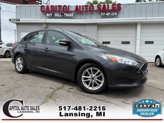 Used 2015 Ford Focus SE image 1