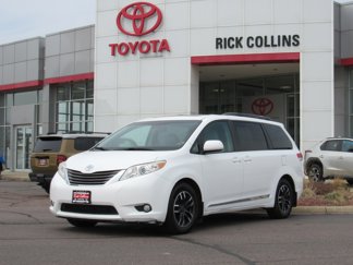 Used 2012 Toyota Sienna XLE image 1