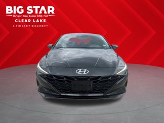 Used 2023 Hyundai Elantra SEL image 1