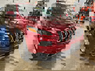 Used 2017 Jeep Cherokee Limited image 1