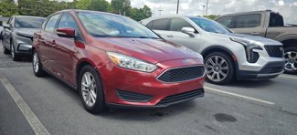 Used 2016 Ford Focus SE image 1