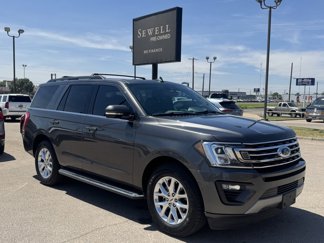 Used 2021 Ford Expedition XLT image 1