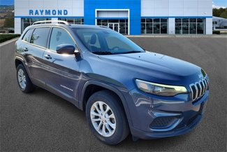 Used 2020 Jeep Cherokee Latitude w/ Cold Weather Group image 1