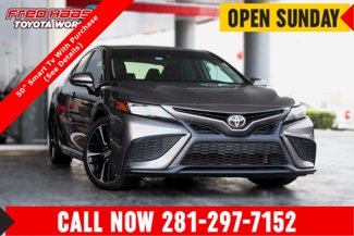Used 2021 Toyota Camry SE image 1