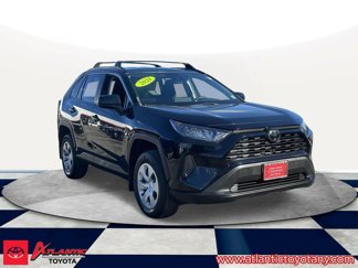 Used 2021 Toyota RAV4 LE image 1