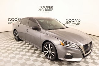 Used 2022 Nissan Altima 2.5 SR image 1