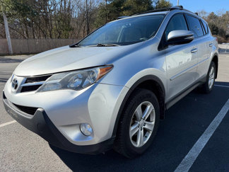 Used 2013 Toyota RAV4 XLE image 1