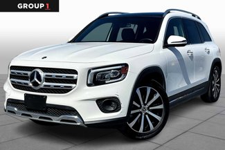 Used 2021 Mercedes-Benz GLB 250 4MATIC w/ Premium Package image 1