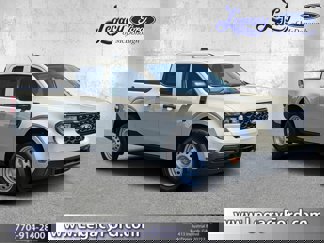 New 2025 Ford Maverick XL image 1