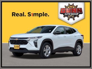 Used 2024 Chevrolet Trax LS image 1