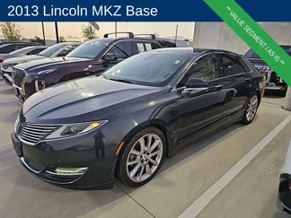 Used 2013 Lincoln MKZ image 1