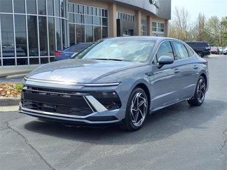 Certified 2024 Hyundai Sonata SEL w/ Convenience Package image 1