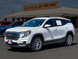 Used 2022 GMC Terrain SLT w/ LPO, Cargo Package image 1