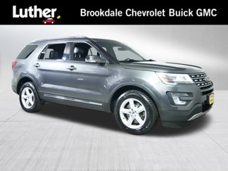 Used 2017 Ford Explorer XLT w/ Equipment Group 202A image 1