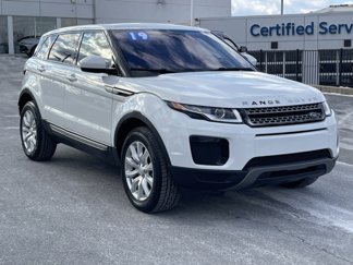 Used 2019 Land Rover Range Rover Evoque SE image 1