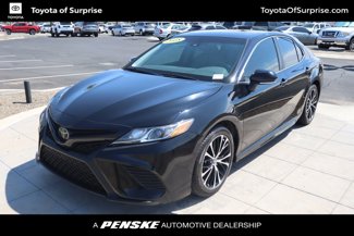 Certified 2018 Toyota Camry SE image 1