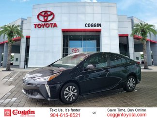 Used 2019 Toyota Prius LE image 1