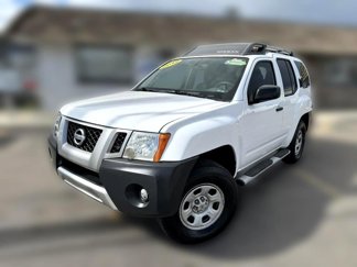 Used 2012 Nissan Xterra X image 1