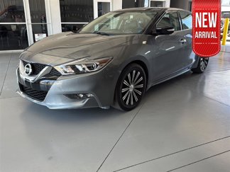 Used 2017 Nissan Maxima Platinum image 1