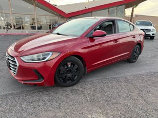 Used 2018 Hyundai Elantra SE image 1