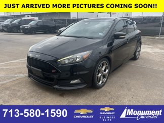 Used 2017 Ford Focus ST image 1