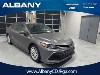 Used 2024 Toyota Camry LE image 1