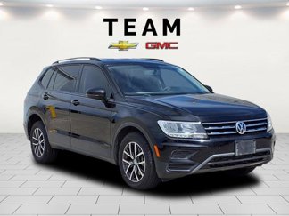 Used 2021 Volkswagen Tiguan S image 1