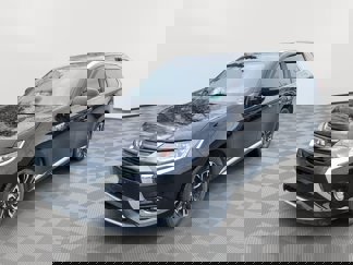 Used 2018 Mitsubishi Outlander GT image 1