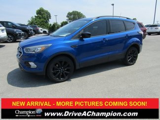 Used 2017 Ford Escape SE w/ Equipment Group 201A image 1