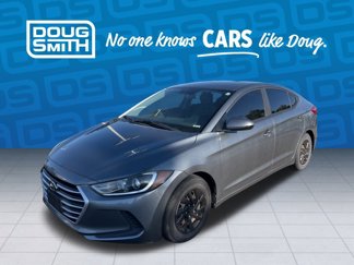 Used 2017 Hyundai Elantra SE image 1