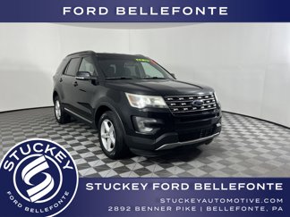 Used 2017 Ford Explorer XLT image 1