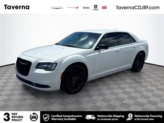 Used 2019 Chrysler 300 Touring w/ Sport Appearance Package image 1