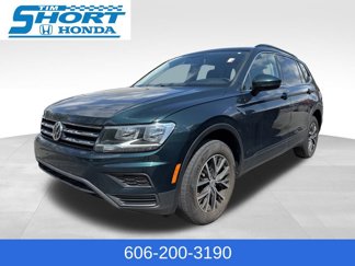 Used 2019 Volkswagen Tiguan SE w/ Panoramic Sunroof Package image 1