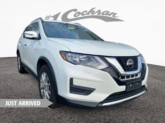 Used 2019 Nissan Rogue SV image 1