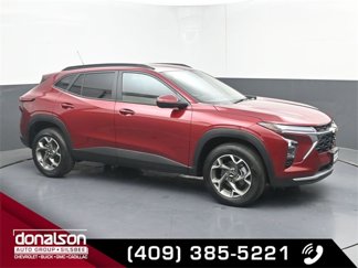 New 2025 Chevrolet Trax LT image 1