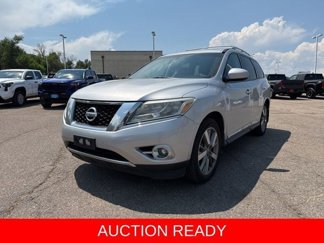 Used 2014 Nissan Pathfinder Platinum image 1