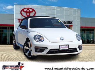 Used 2014 Volkswagen Beetle R-Line image 1