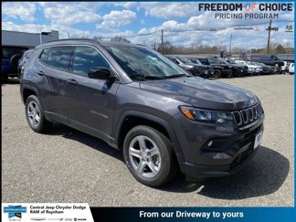 New 2024 Jeep Compass Latitude w/ Convenience Group image 1