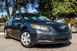 Used 2009 Toyota Camry SE image 1