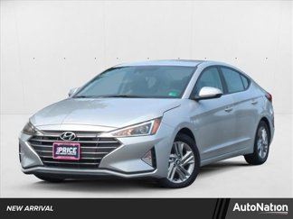 Used 2019 Hyundai Elantra SEL image 1