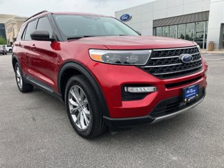 Certified 2020 Ford Explorer XLT w/ Equipment Group 202A image 1