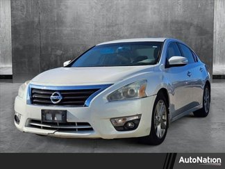 Used 2015 Nissan Altima 2.5 SL w/ Technology Package image 1