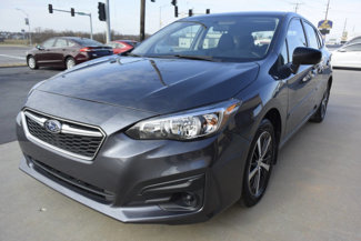 Used 2017 Subaru Impreza 2.0i image 1