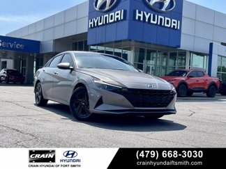 Used 2023 Hyundai Elantra SEL image 1