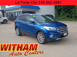 Used 2017 Ford Escape Titanium image 1