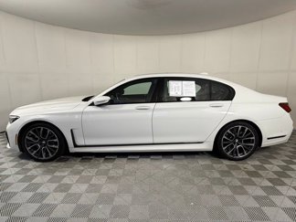 Used 2021 BMW 740i w/ M Sport Package image 1