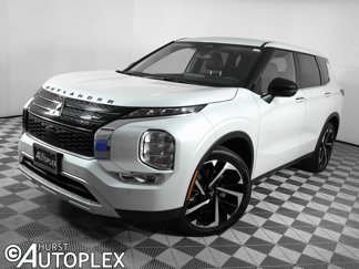 Used 2024 Mitsubishi Outlander SE image 1
