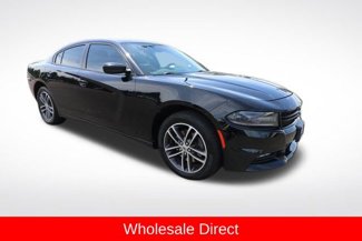 Used 2019 Dodge Charger SXT image 1